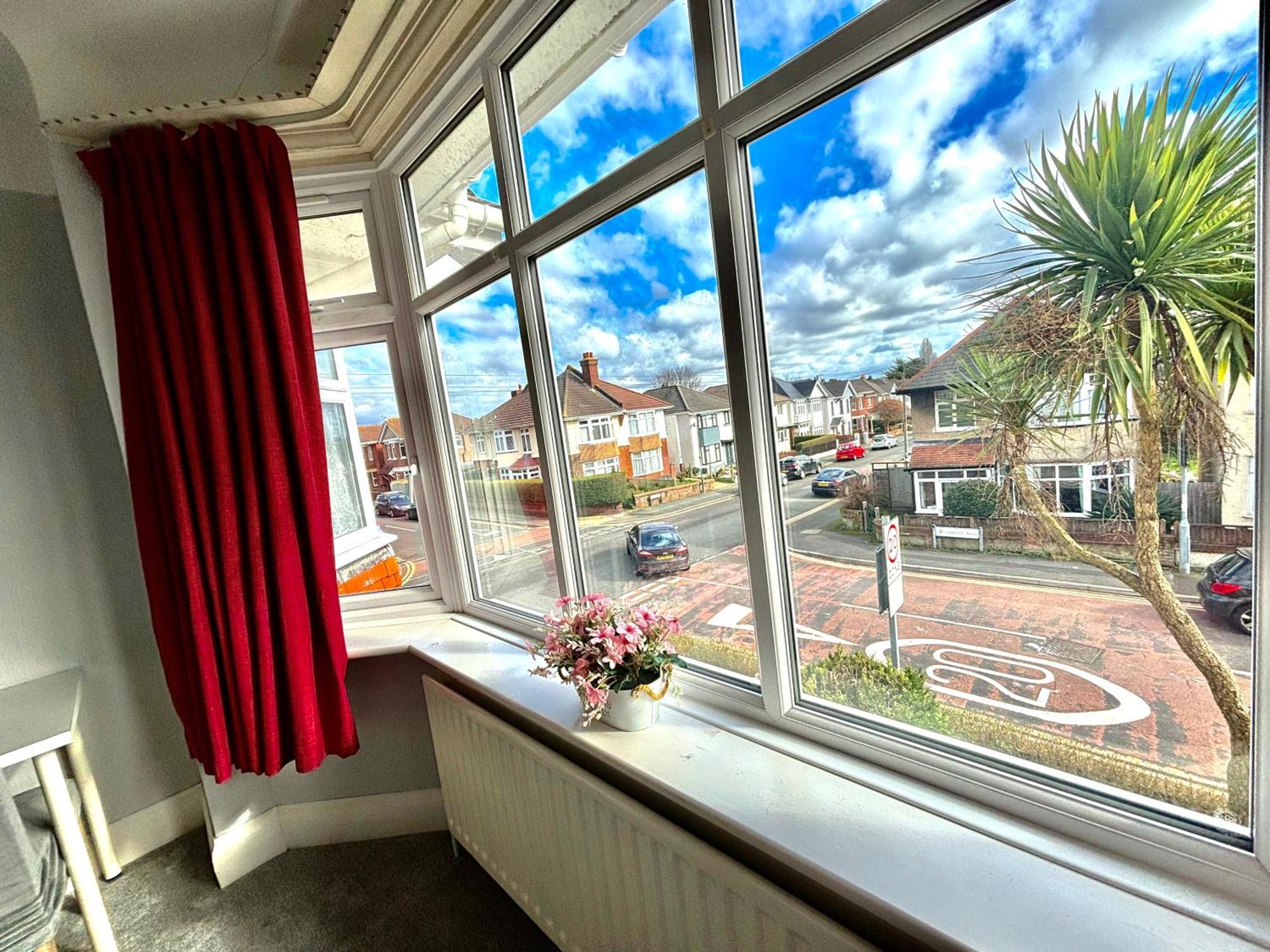 Winton House Home Stay Bournemouth Zewnętrze zdjęcie